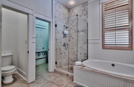 Atticus Real Estate Georgetown Master Bathroom